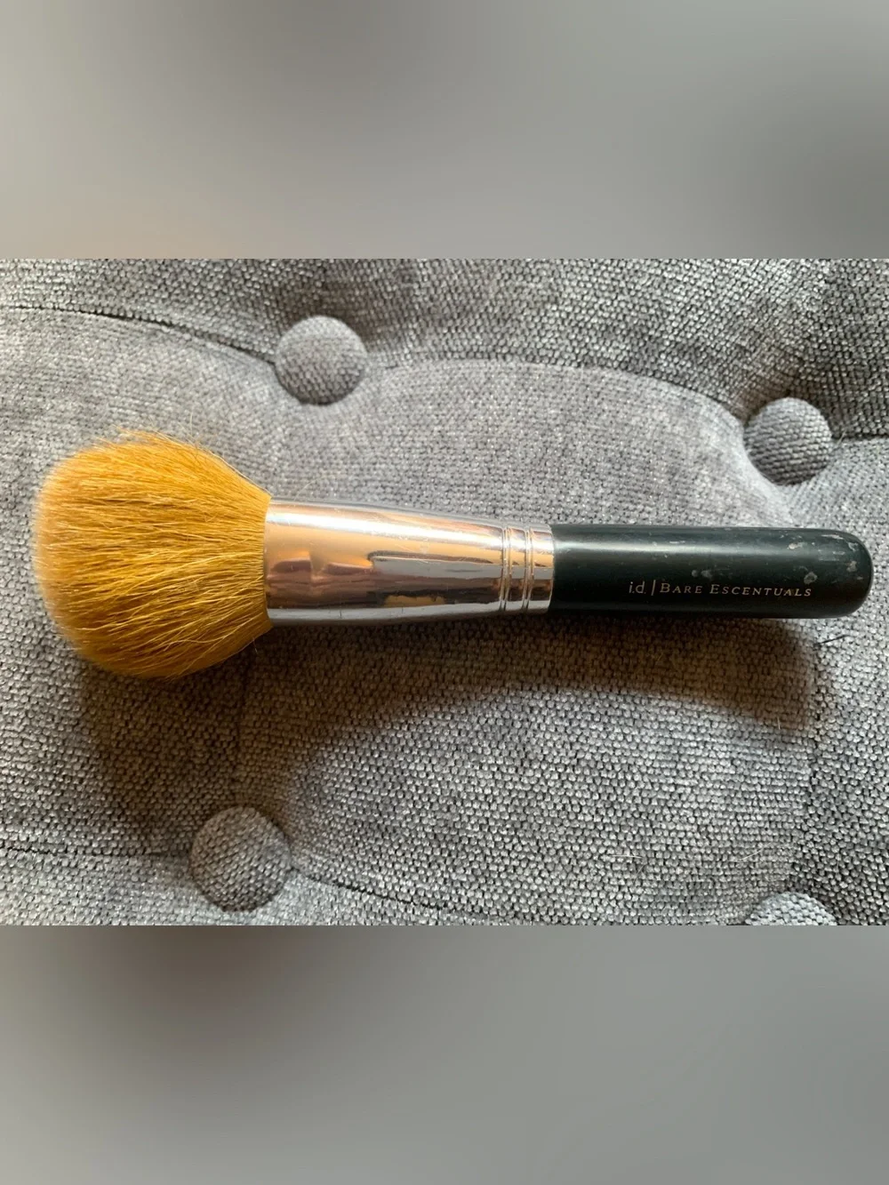 Bare Escentuals dense rounded